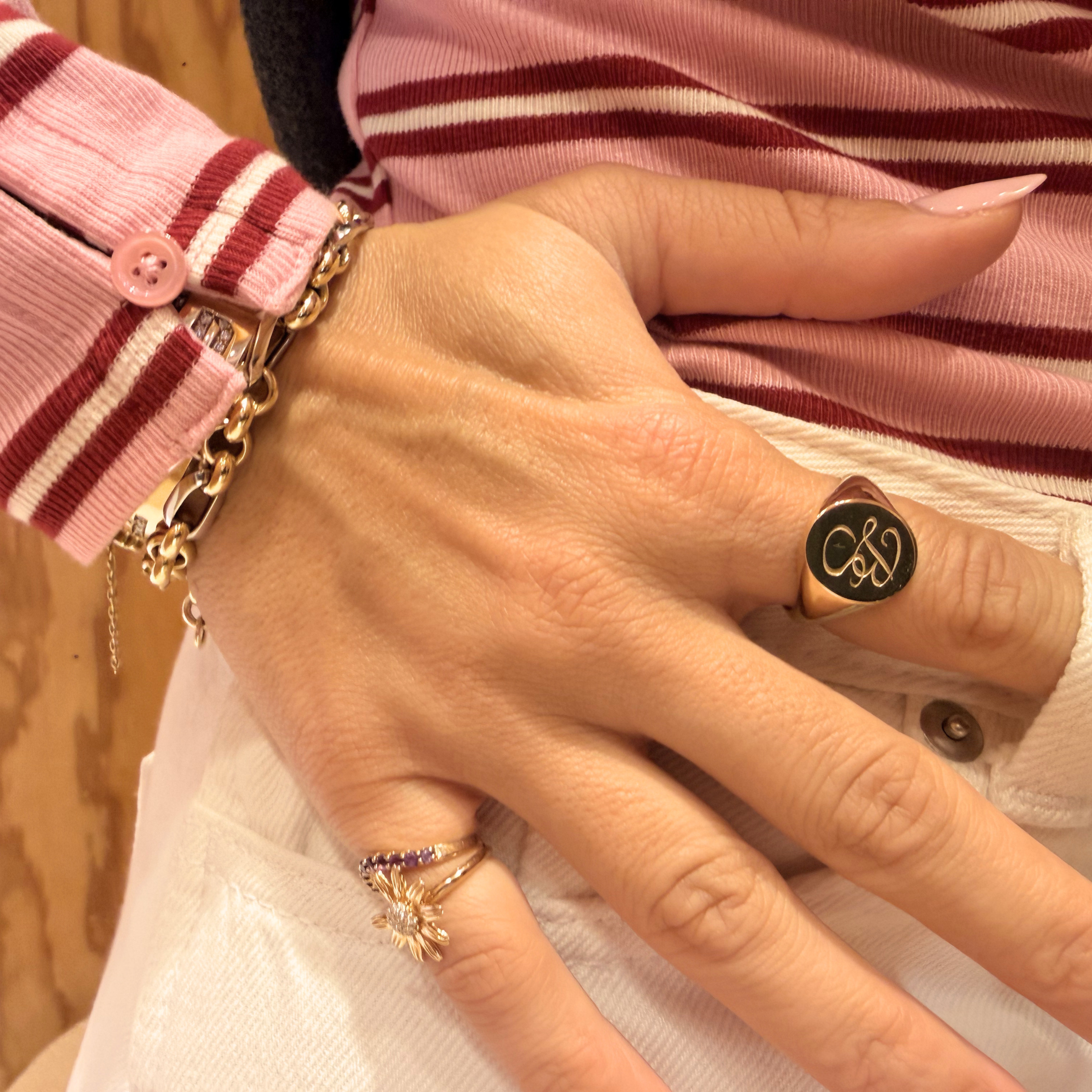 Signet Ring